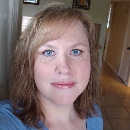 Sarah Robinson Photo 22