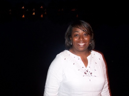 Vivian White Photo 10