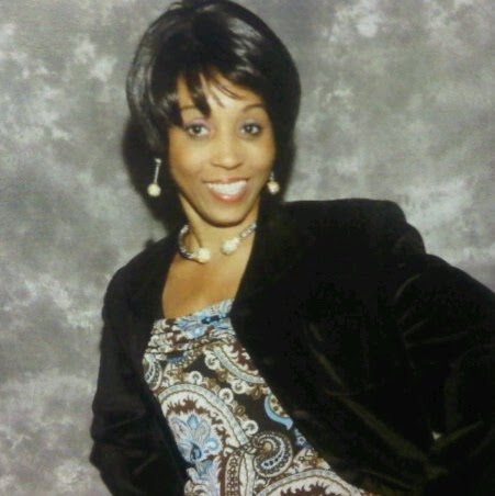 Cassandra Archer Photo 11