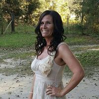 Kelly Wyatt Photo 12