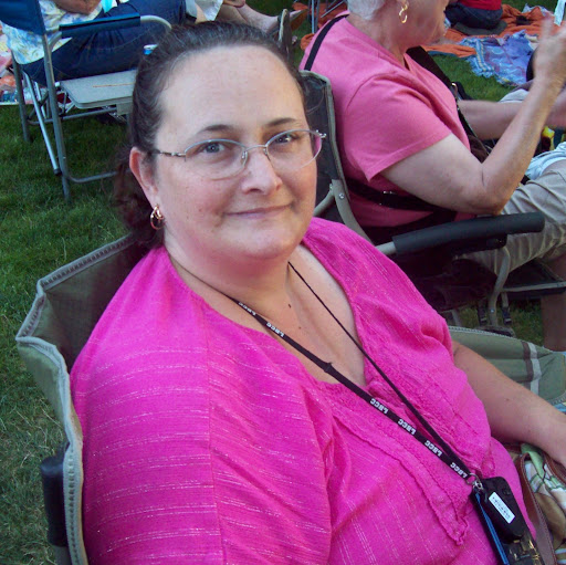 Angela Dobson Photo 31