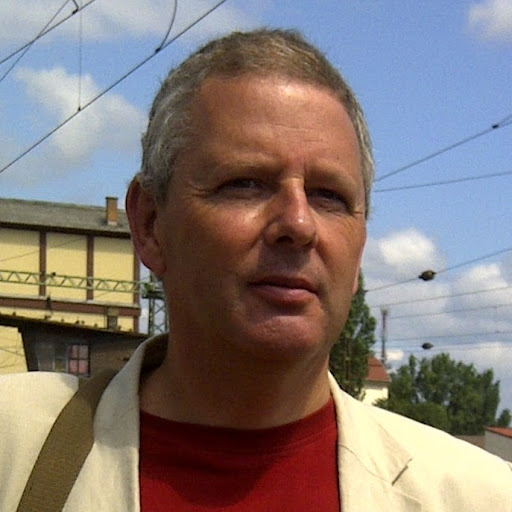Roger Andrews Photo 14
