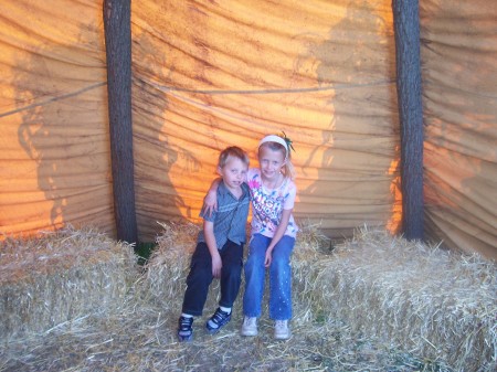 Belinda Anderson Photo 21