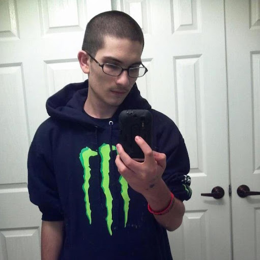 Adam Figueroa Photo 31