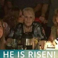 Vicki Logan Photo 19