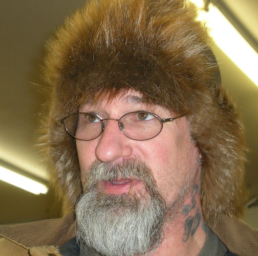 Robert Larson Photo 14