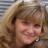 Robyn Wood Photo 7