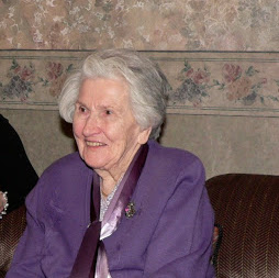 Mary Molloy Photo 31