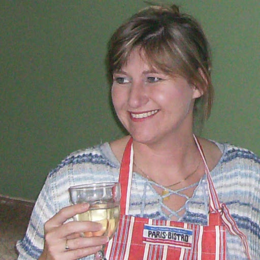 Lorraine Montgomery Photo 7