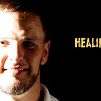 Jeremy Simons Photo 18