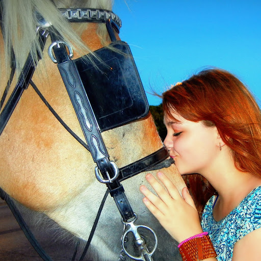 Tracie Miller Photo 22