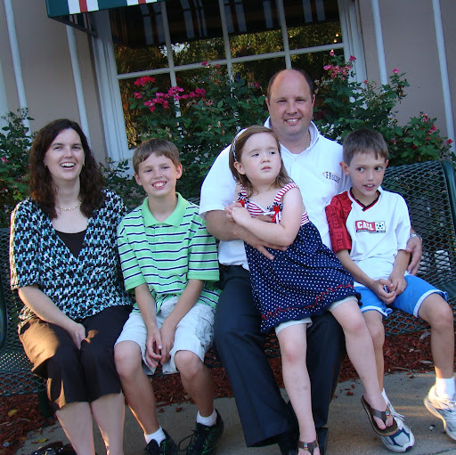 Robert Kirkland Photo 23