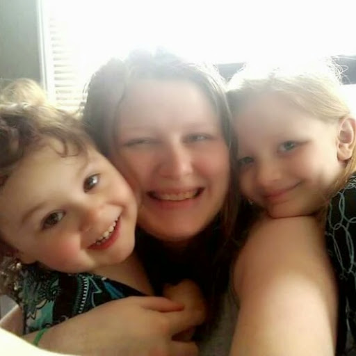 Kim Snider Photo 34