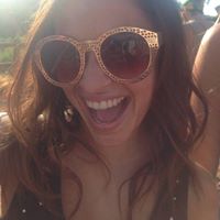Kristen Lowe Photo 15
