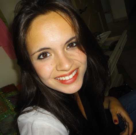 Paulina Gonzalez Photo 13