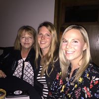 Jessie Armstrong Photo 28