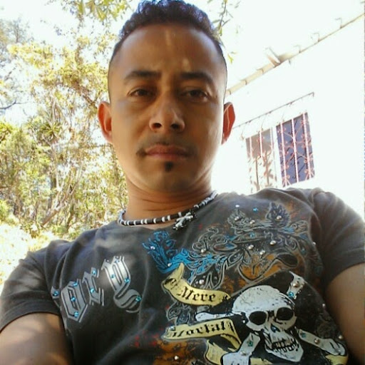 Ronald Cruz Photo 19