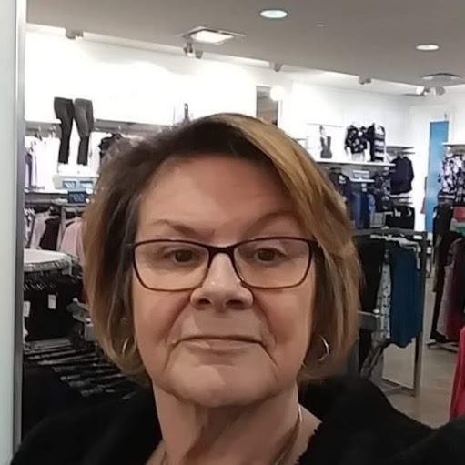 Brenda Delaney Photo 11