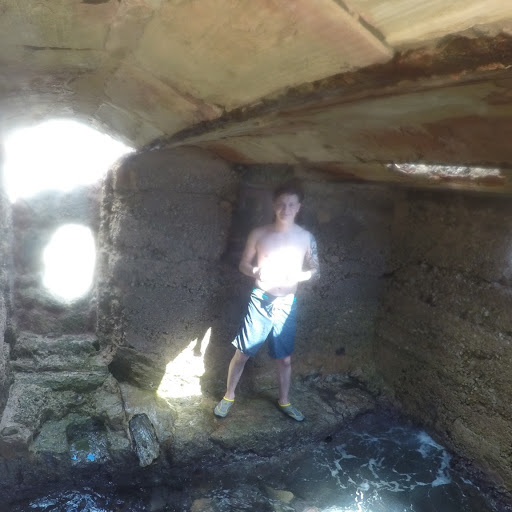 Brad Reeves Photo 17