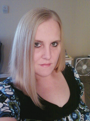 Christina Grubbs Photo 17