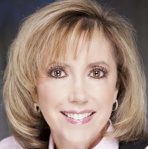 Marcie Davis Photo 19