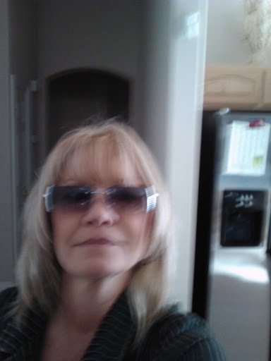 Debbie Alvey Photo 9