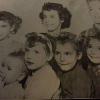Lisa Steiner Photo 26