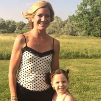 Emily Childers Photo 32