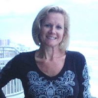 Diane Summers Photo 20