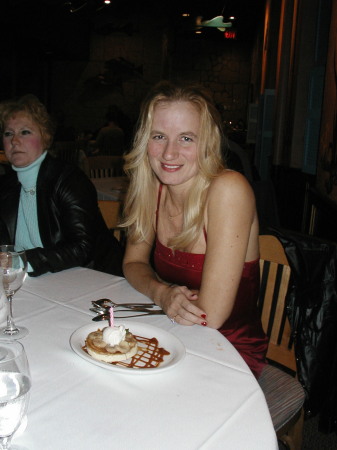 Michelle Davis Photo 17