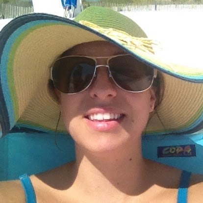 Amanda Reeves Photo 33