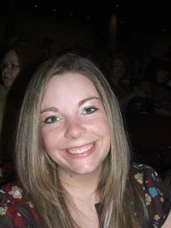 Jennifer Bell Photo 26