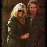 Robyn Farris Photo 10