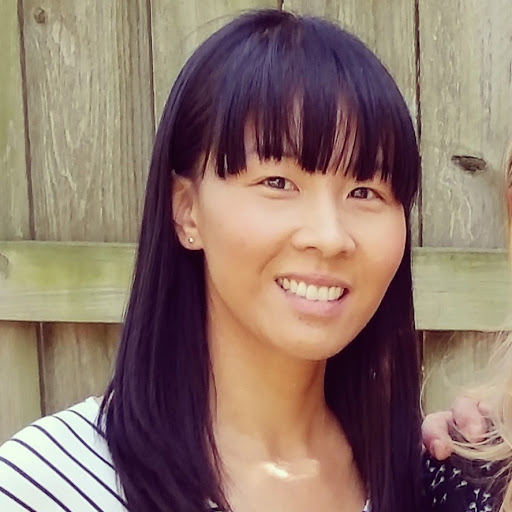 Emily Lin Photo 18