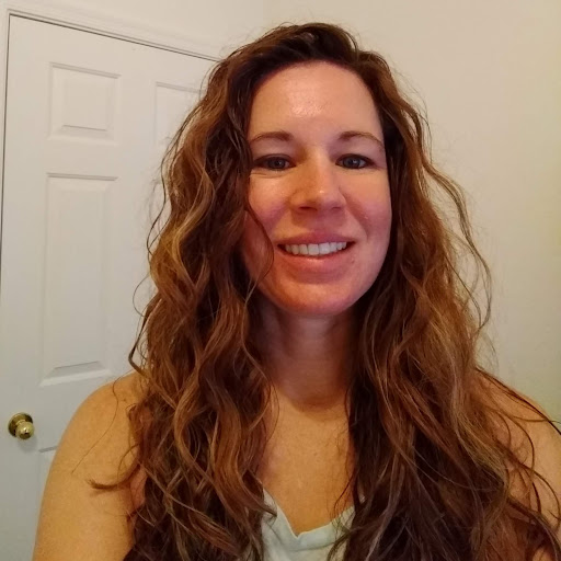 Danielle Buck Photo 17