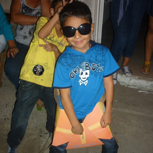 Carlos Bejarano Photo 38