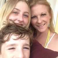 Jennifer Knudsen Photo 22