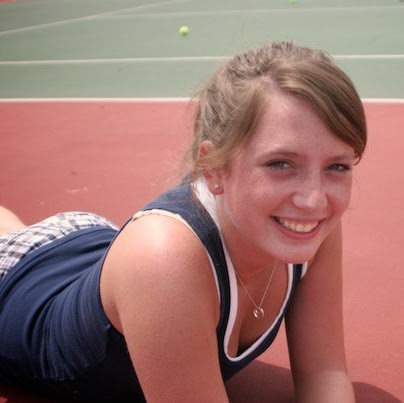 Amanda Saunders Photo 27
