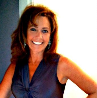 Lisa Whitaker Photo 18
