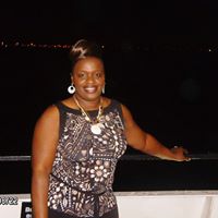 Stephanie Harvey Photo 40