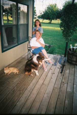 Lisa James Photo 5