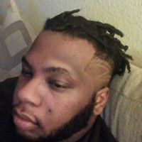 Derrick Gordon Photo 26