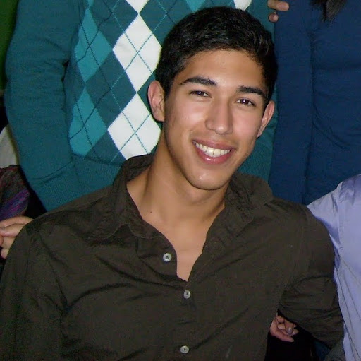 Gustavo Hernandez Photo 23