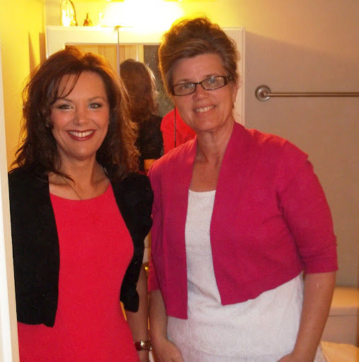 Stephanie Mcclellan Photo 44