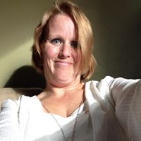 Angela Steiner Photo 18