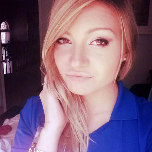 Samantha Powers Photo 15