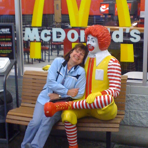 Sandra Moss Photo 24