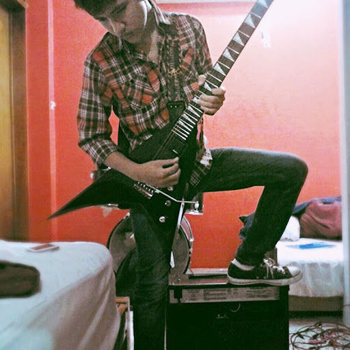 Eddie Rhoads Photo 17