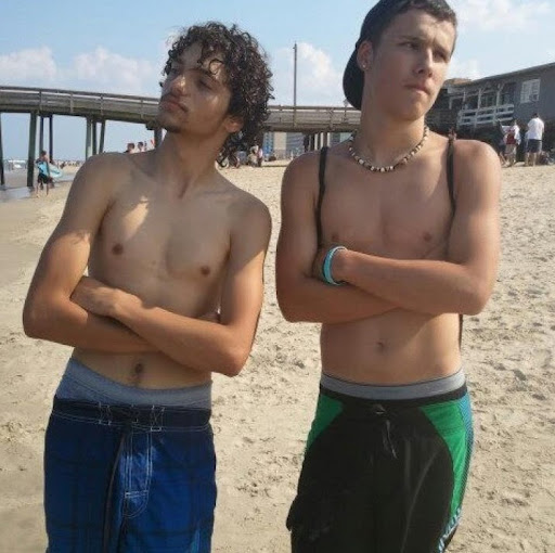 Dusty Rhoades Photo 40