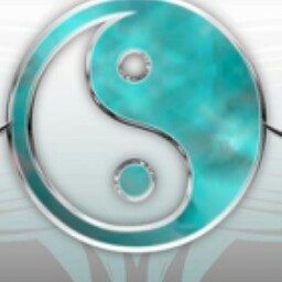 Rebecca Mercer Photo 8